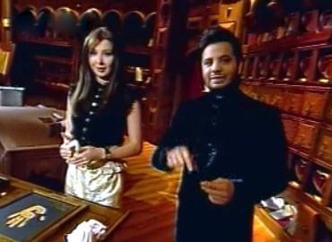 Neshan Harasses Nancy Ajram with Questions of Love