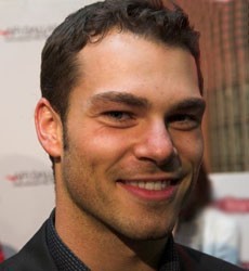 actor shawn roberts